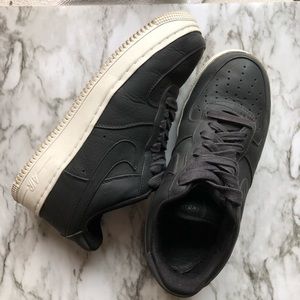 Nike Air Force 1 black sneakers